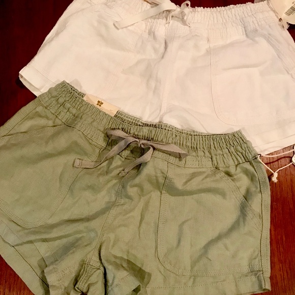 Altar'd State Pants - Altar’d State Lot Of 2 Essential Linen Shorts NWT